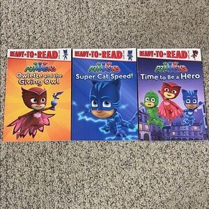 🍀6/$20 PJ Masks Ready-to-Read Book Set level one